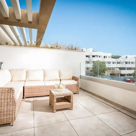 Vivi Homes - Alegria Luxury, Sun Terrace, Pool & *