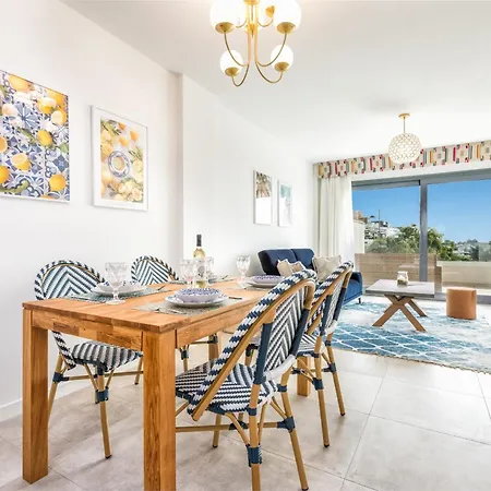 Vivi Homes - Alegria Luxury, Sun Terrace, Pool &