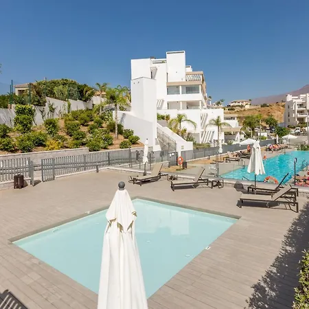 Vivi Homes - Alegria Luxury, Sun Terrace, Pool &